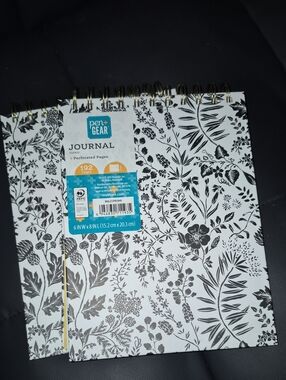 Pen+Gear Floral Spiral Journal in Black and White